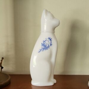 Vintage Milk Glass Avon Cat Bottle